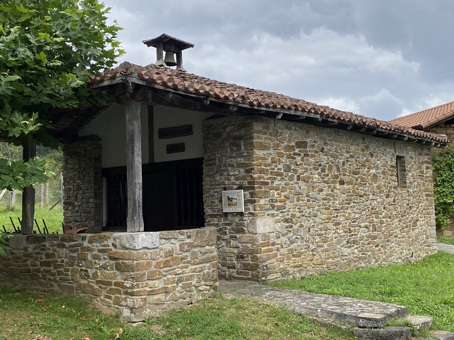 San Justo eta San Pastor Ermita. Zeberrio (Undurraga)