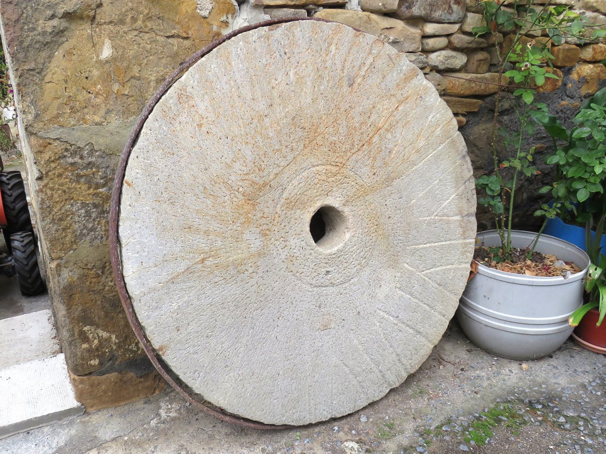 Urkillo errota, Zuia