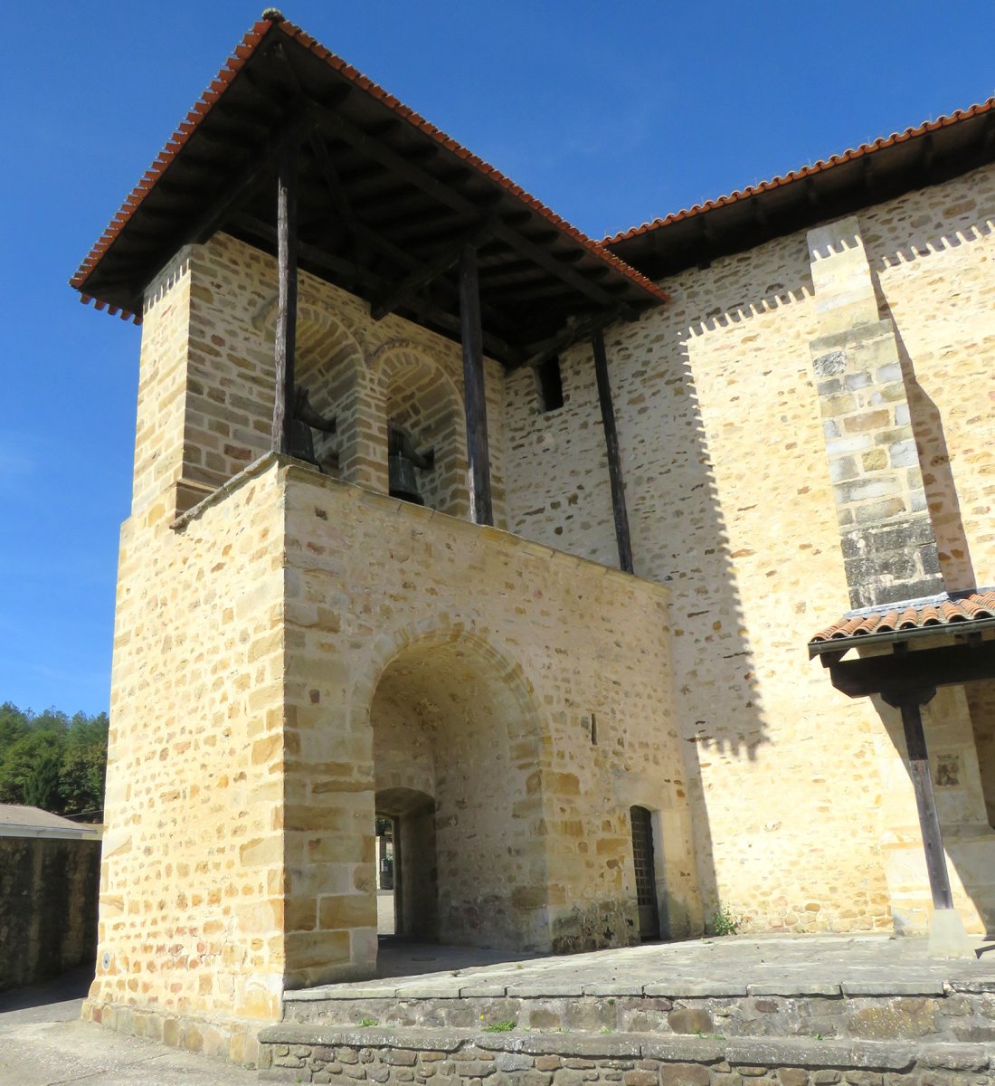 San Andres eliza, Ametzaga-Zuia