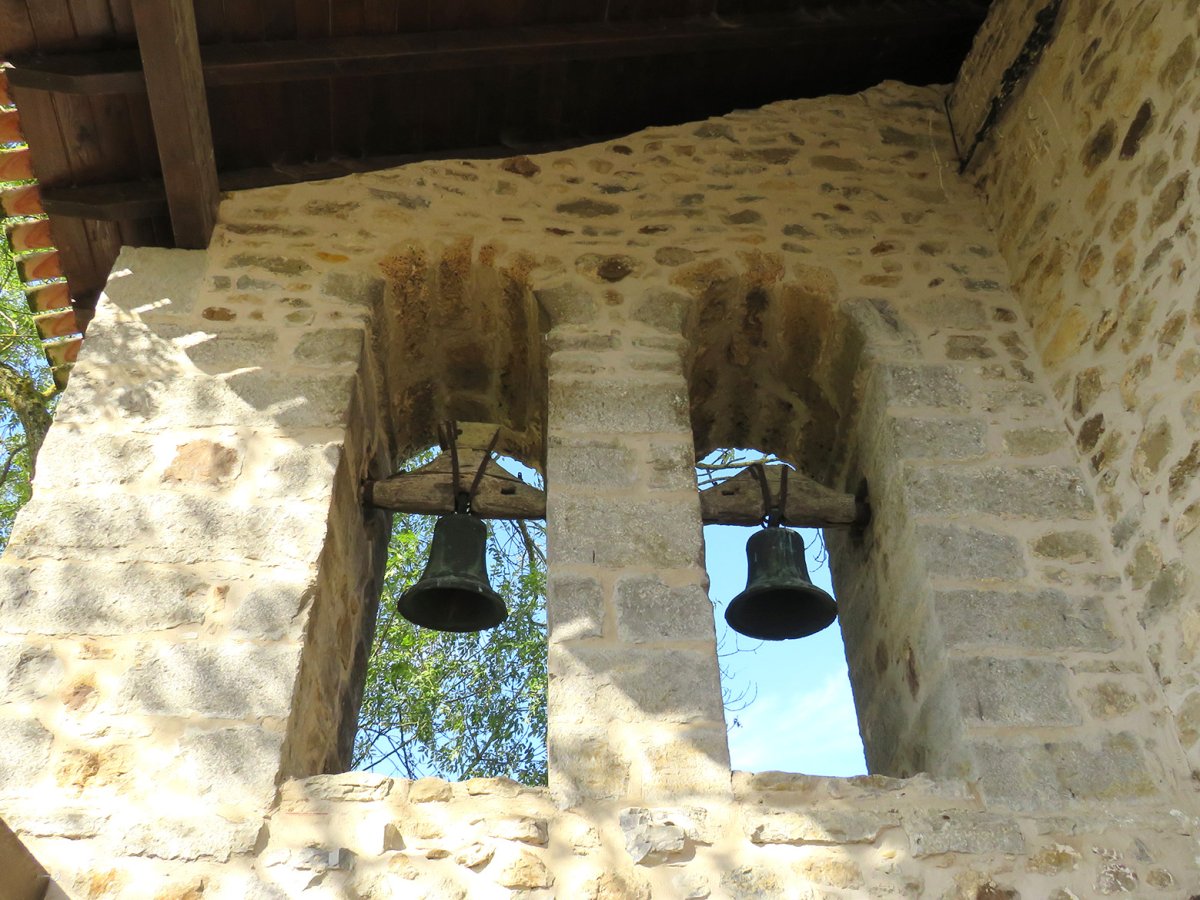 Done Bikendi eliza, Larrazkueta-Urkabustaiz