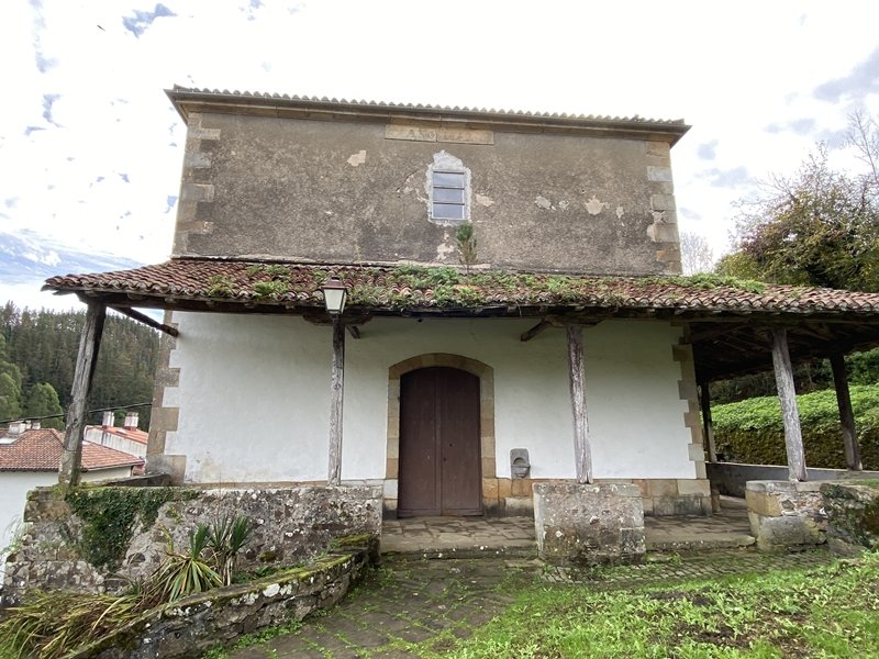 Andra Mariaren Jaiotza Eliza. Gerrikaitz