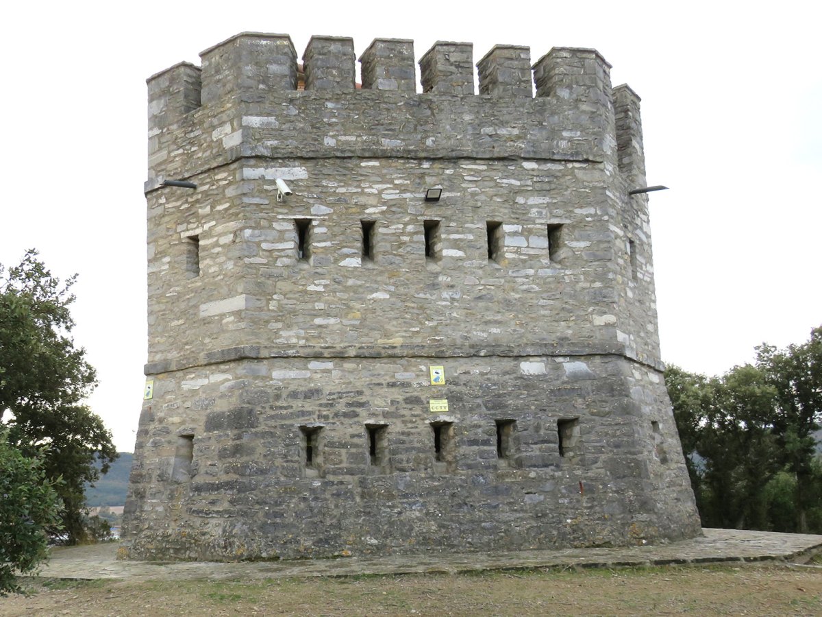 Encinaleko Dorrea, Langraitz Oka