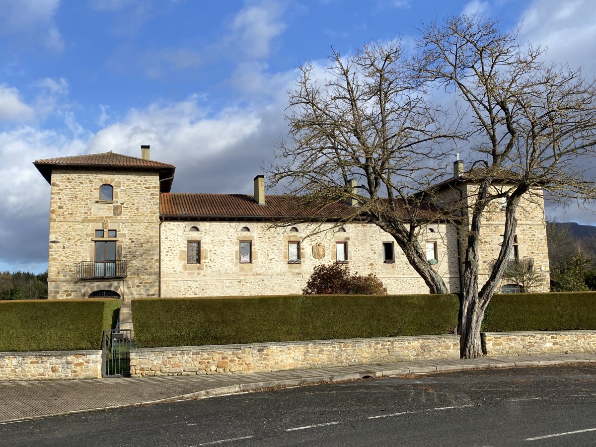 Iturrate Jauregia. Zuia (Sarria)