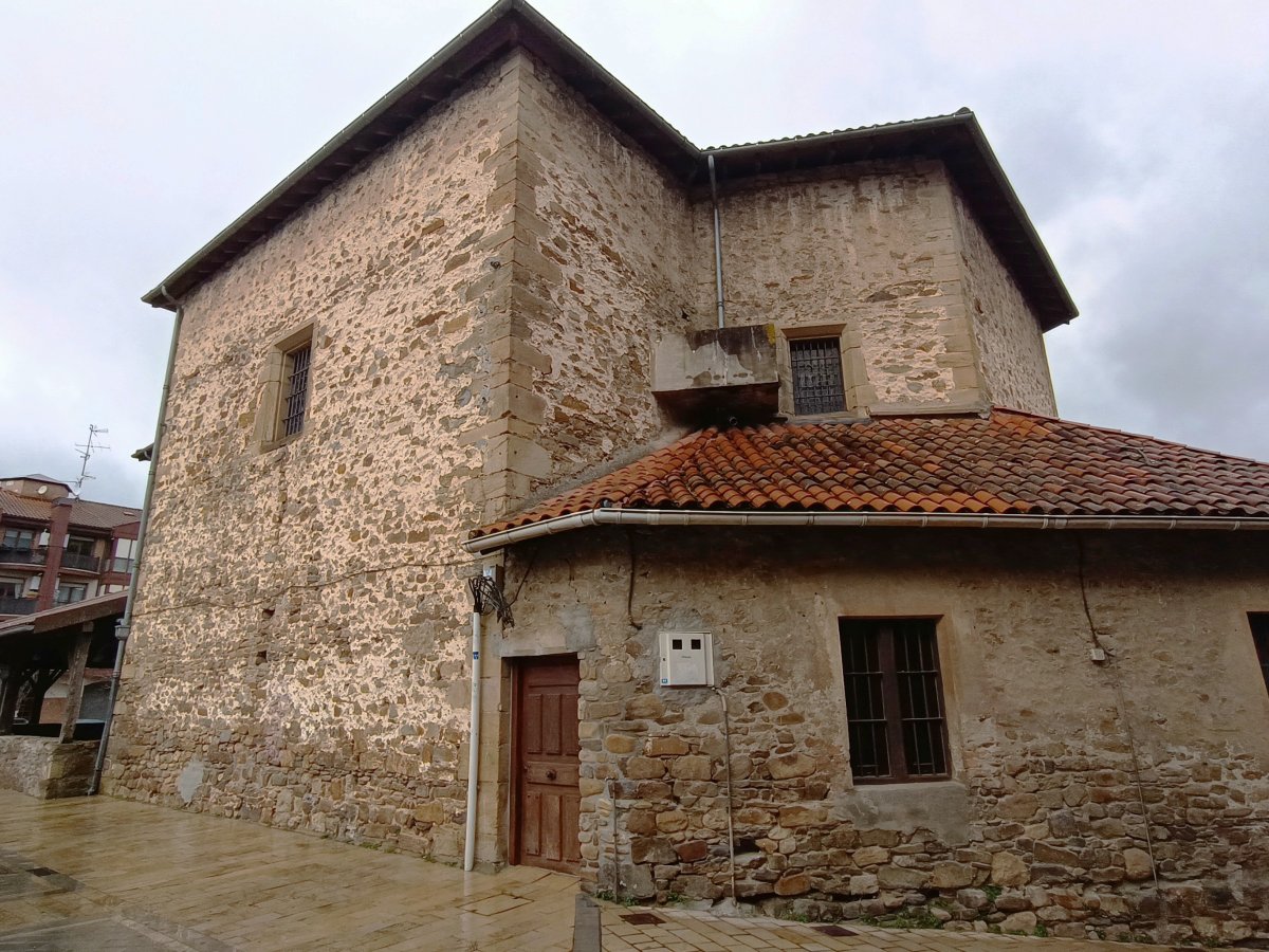 Andra Maria Eliza. Arrankudiaga-Zollo