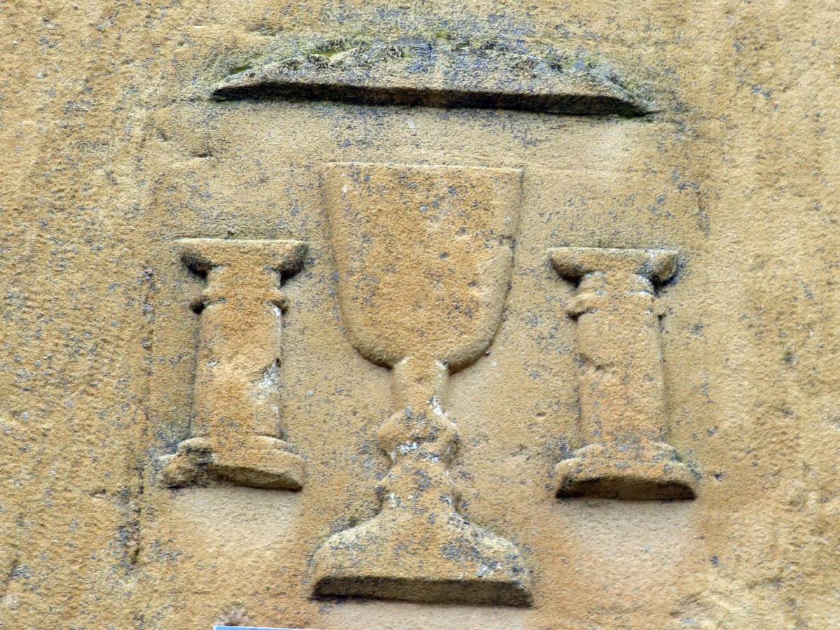 Etxea (Errege Kalea 5) Mioma-Gaubea