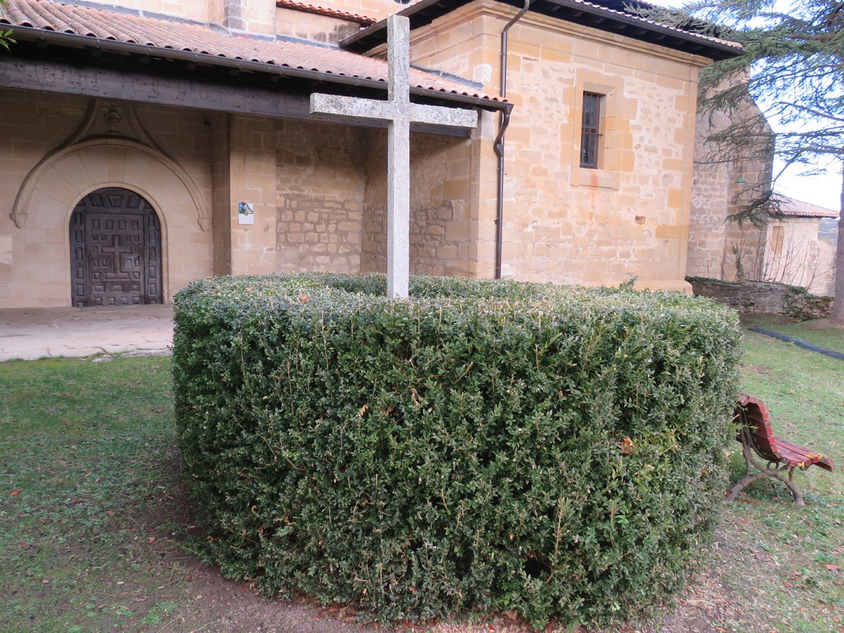 Gurutzea eliz atarian, Turiso-Lantaron