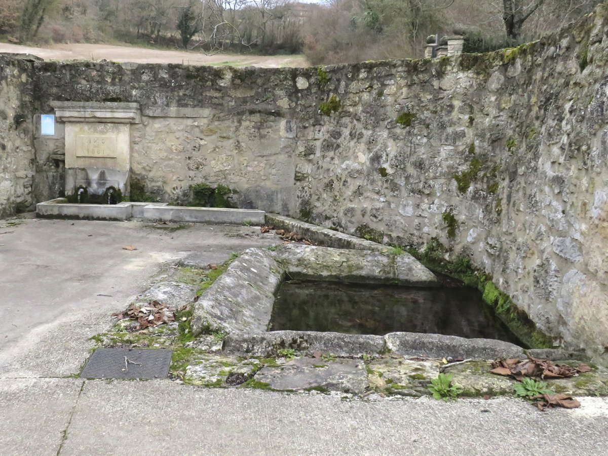 Iturria eta garbitokia, Pinedo-Gaubea