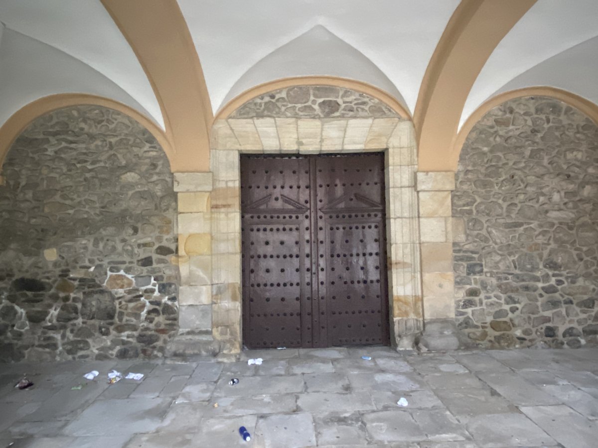 San Frantzisko Komentua. Arrasate