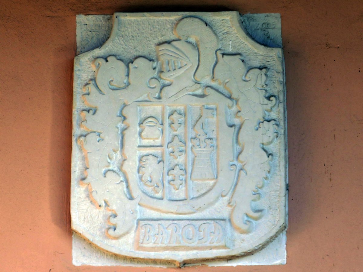 Centro Socio Cultural elkarteko armarria, Baroja-Urizaharra