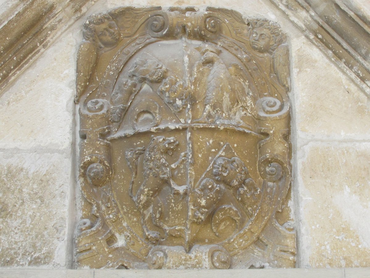 Don Roque etxeko armarria, Abartzuza