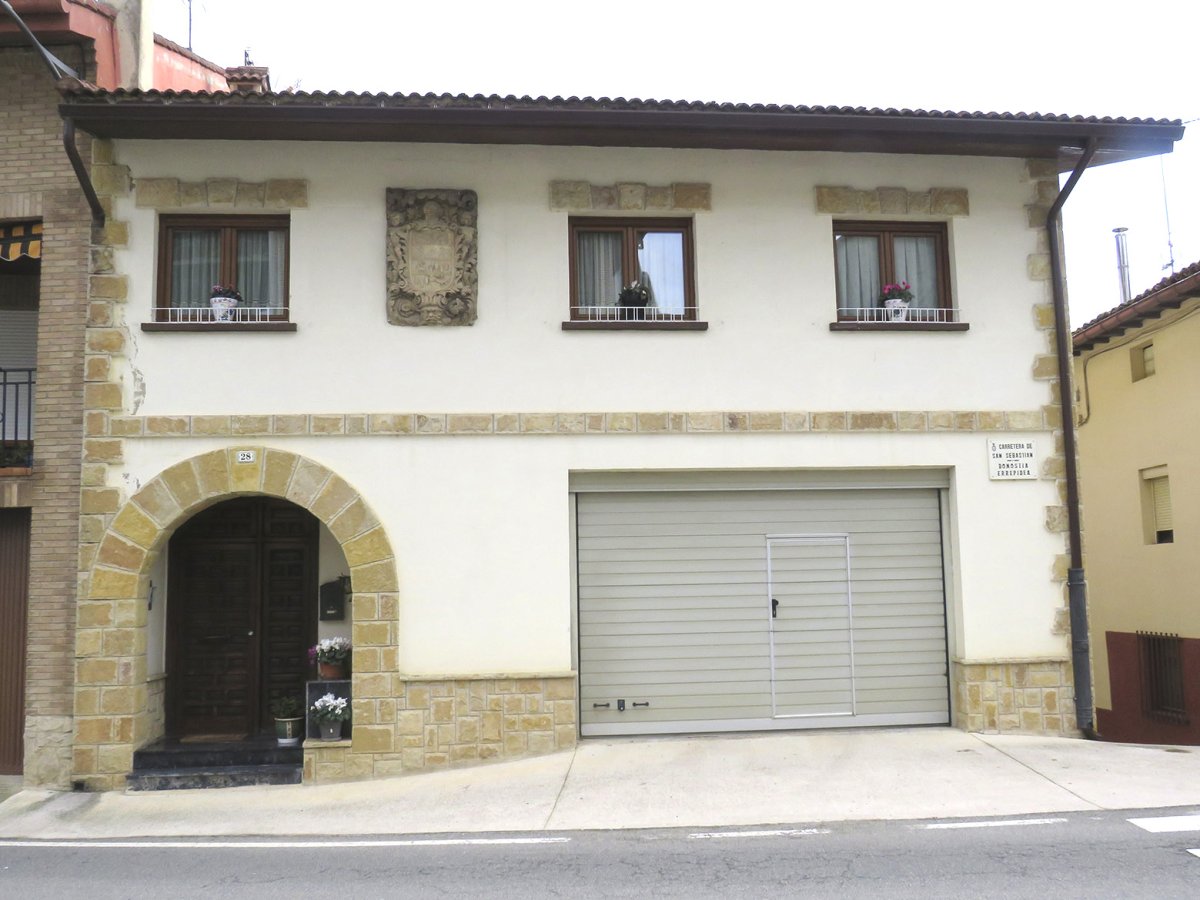 Etxea (Donostia Errepidea 28), Abartzuza