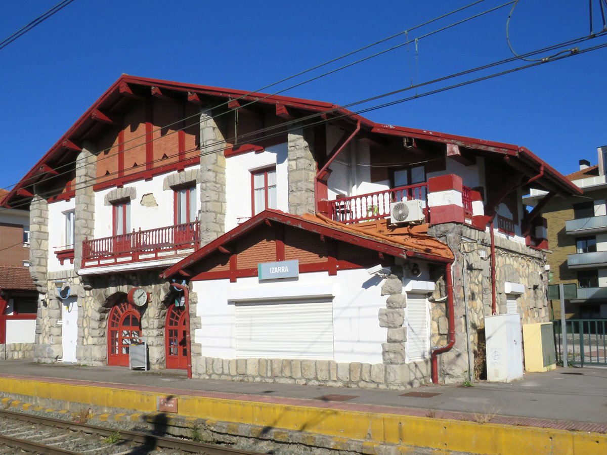 Izarra tren geltokia, Izarra-Urkabustaiz
