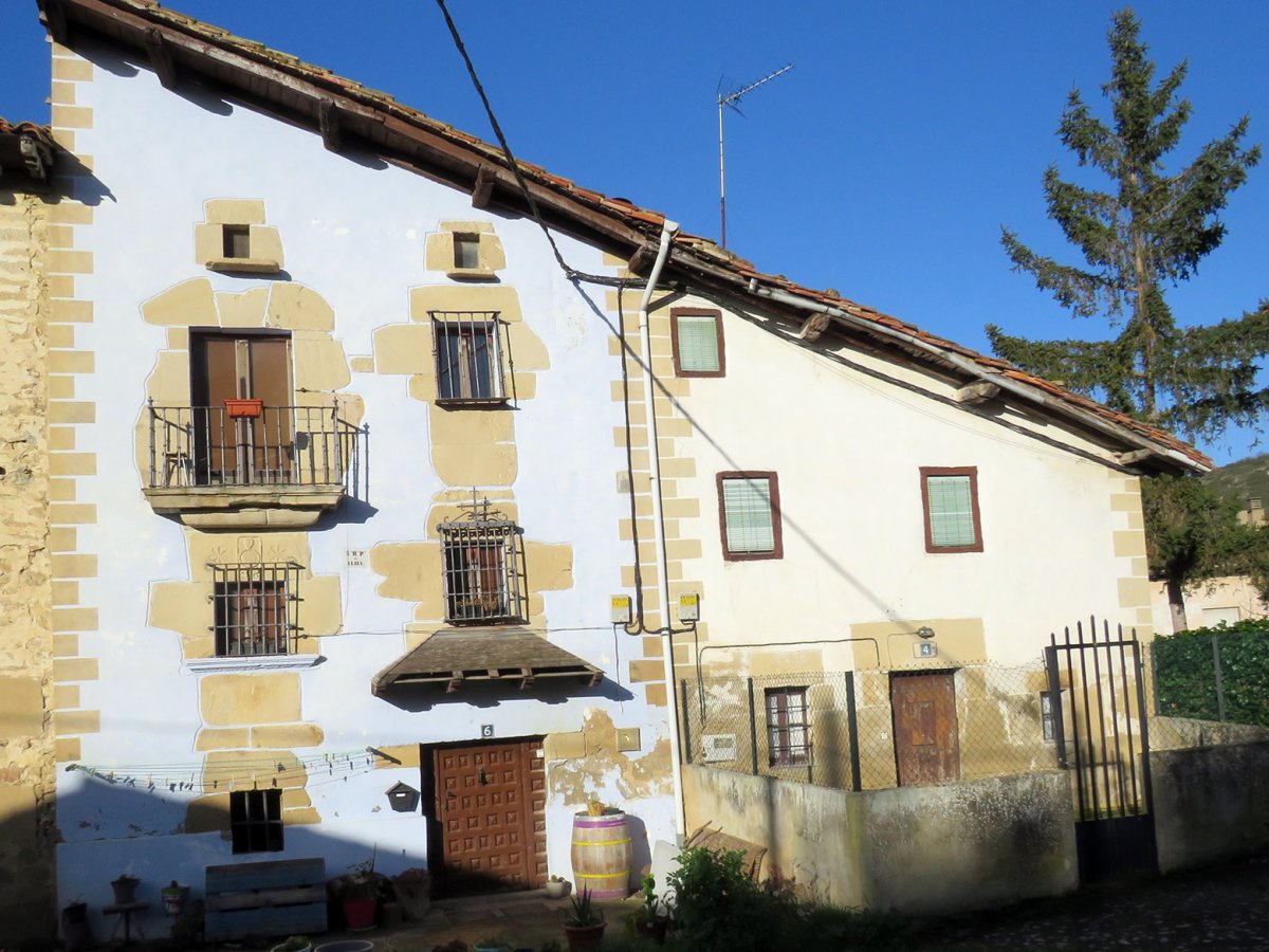 Etxea (La Iglesia 6), Armiñon-Armiñon