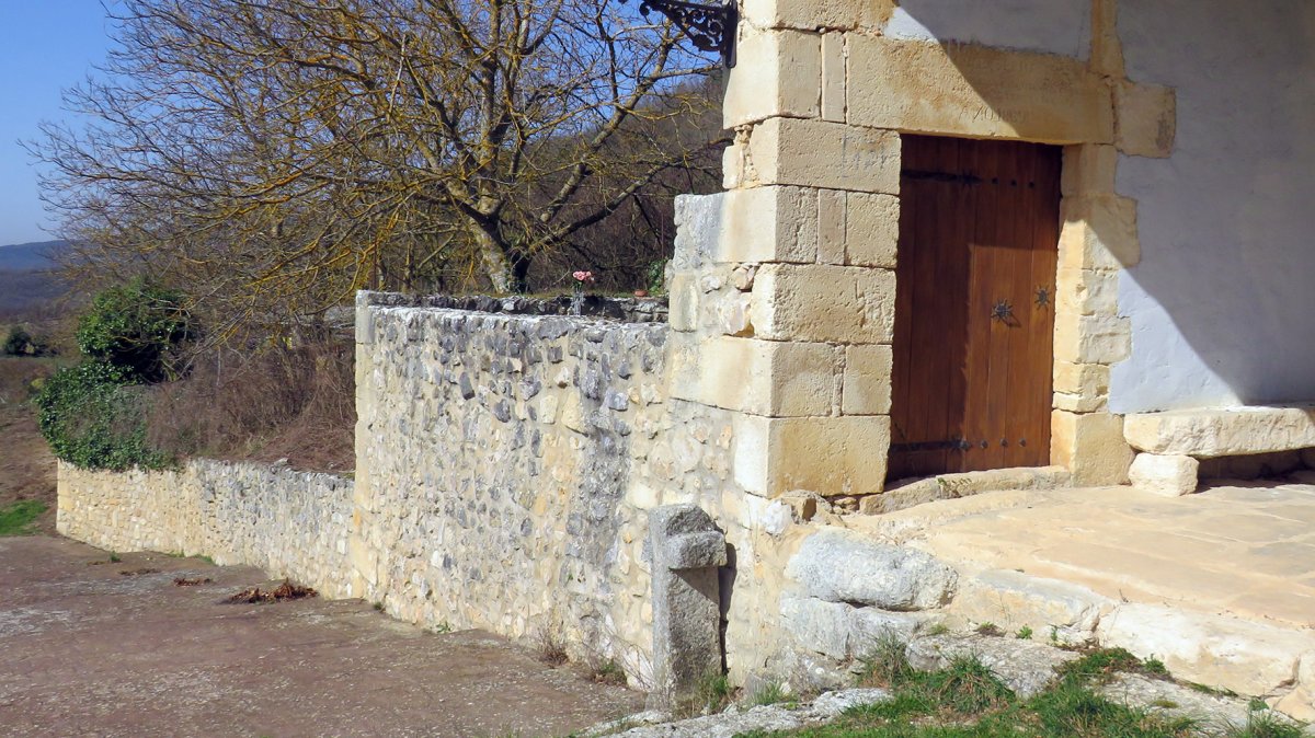 Hilerria, Loza-Urizaharra