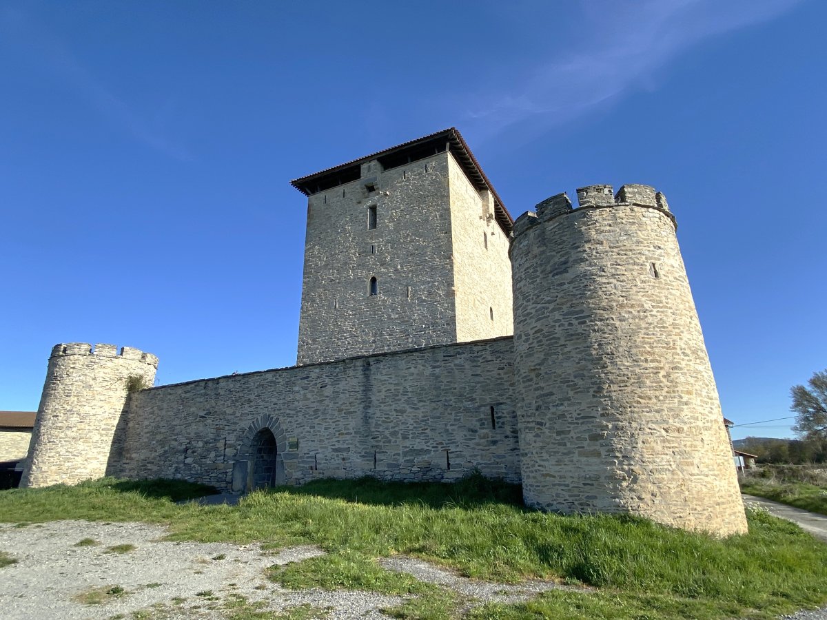 Mendozatarren Dorrea. Gasteiz (Mendoza)