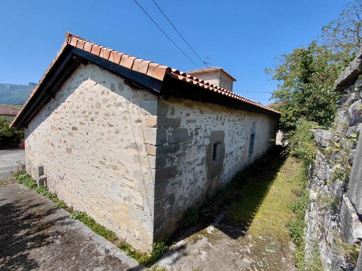 San Pedro Eliza. Aiara (Menoio)