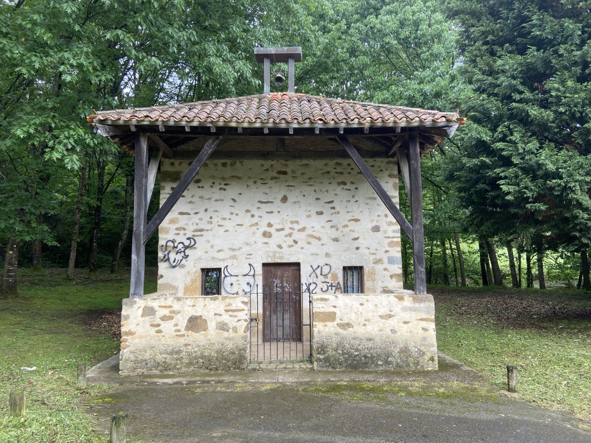 Santo Domingo Ermita. Aiara (Luiaondo)