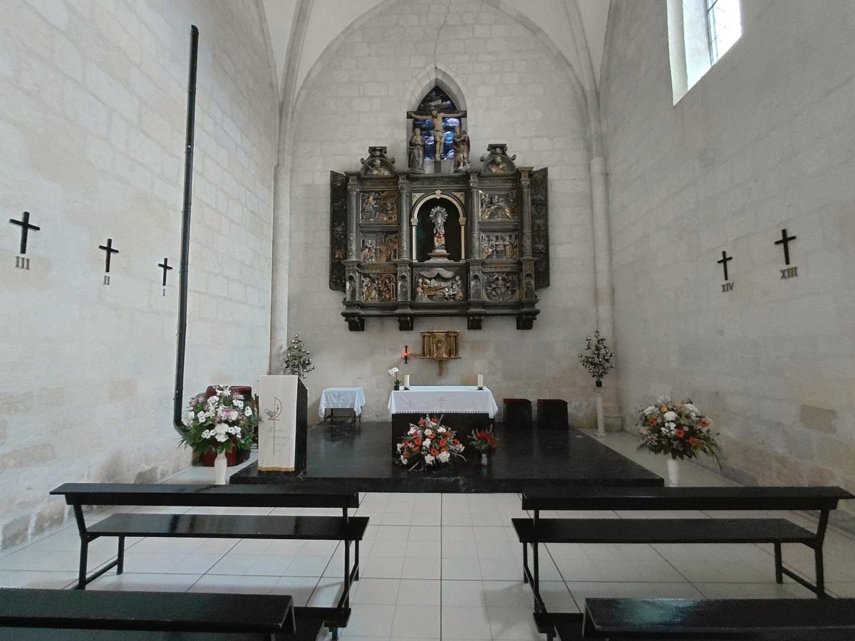 Angostoko Andra Maria Santutegia. Gaubea (VillanaƱe)