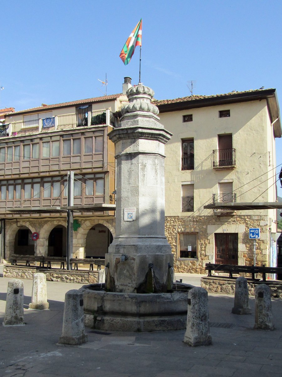 Iturria, Santikurutze Kanpezu