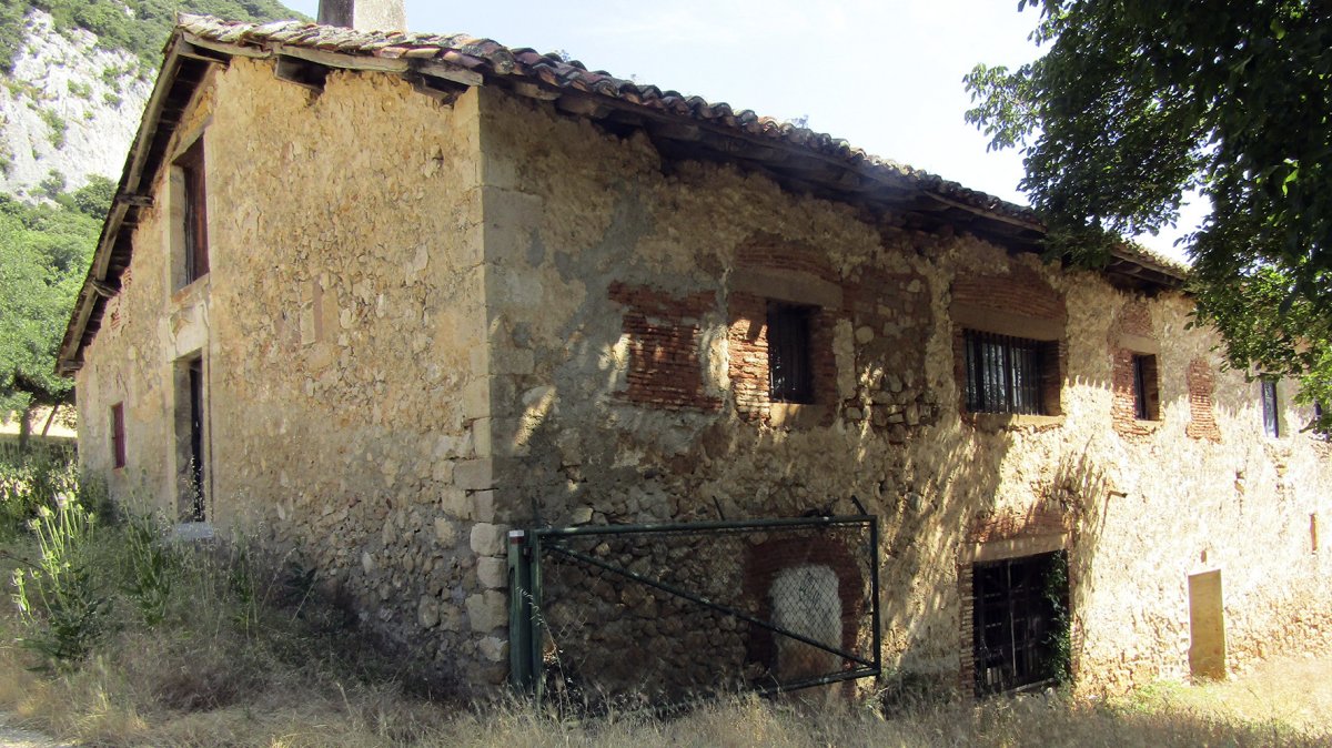 Pierolako San Juan Monastegia, Santikurutze Kanpezu