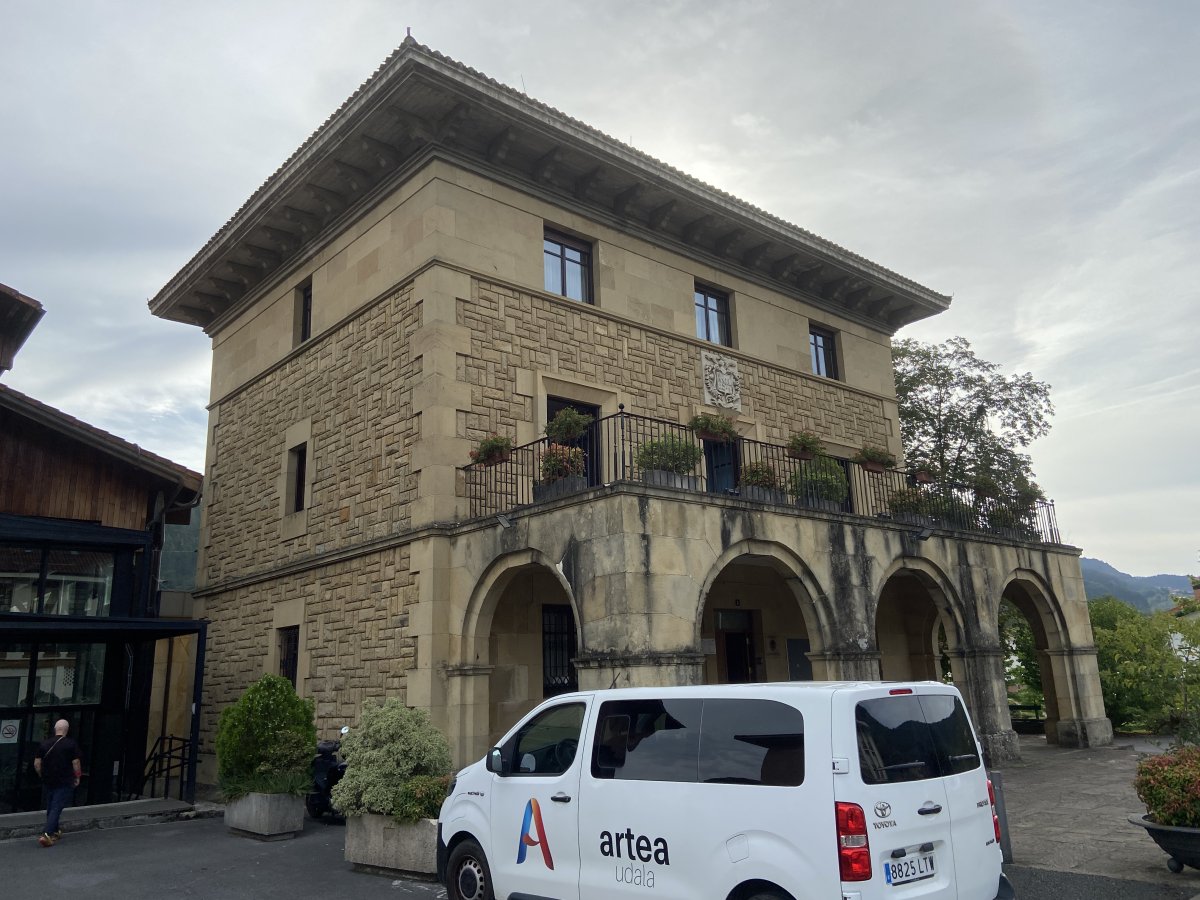 Udaletxea. Artea