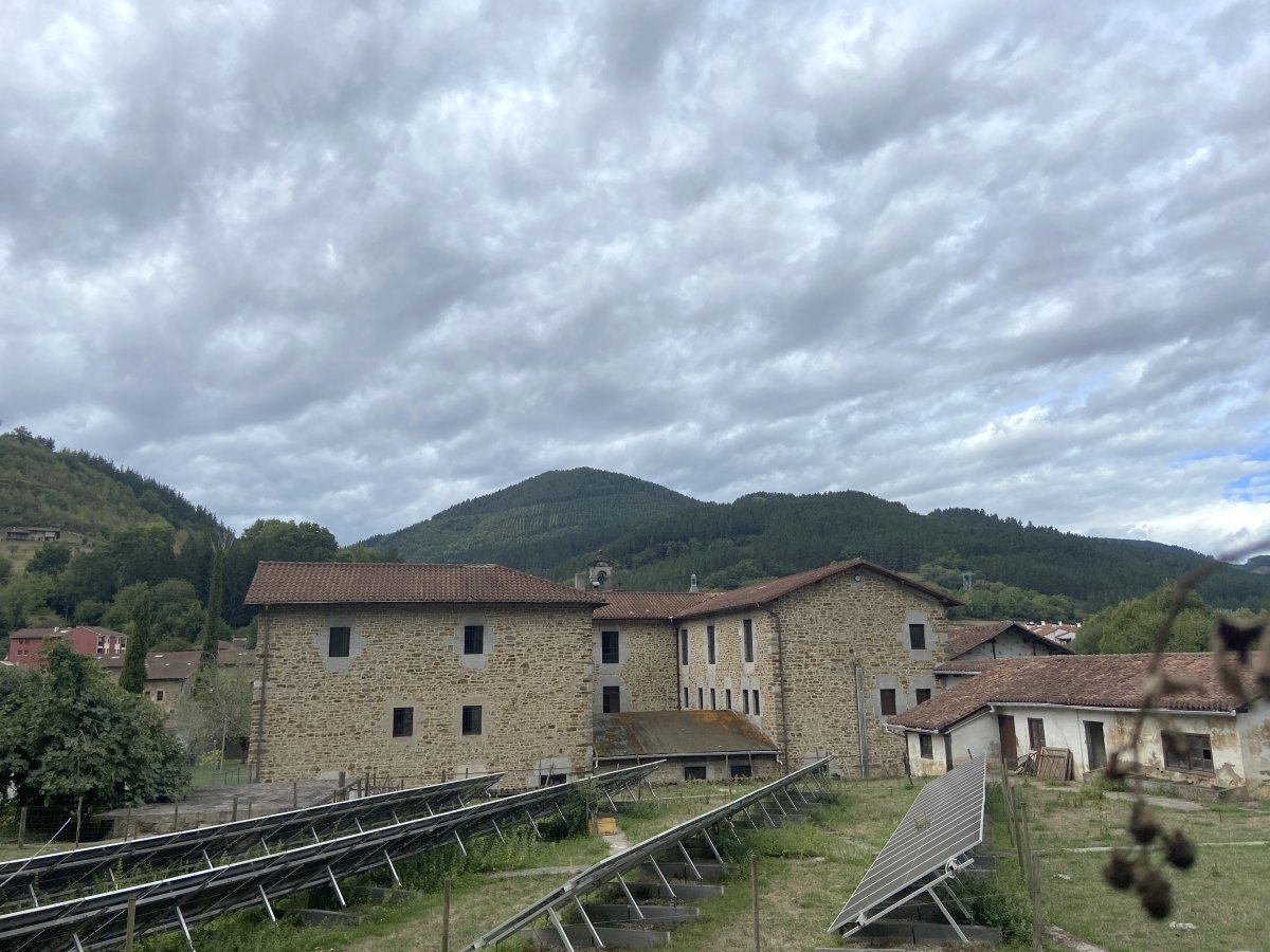Santa Isabel Komentua. Areatza