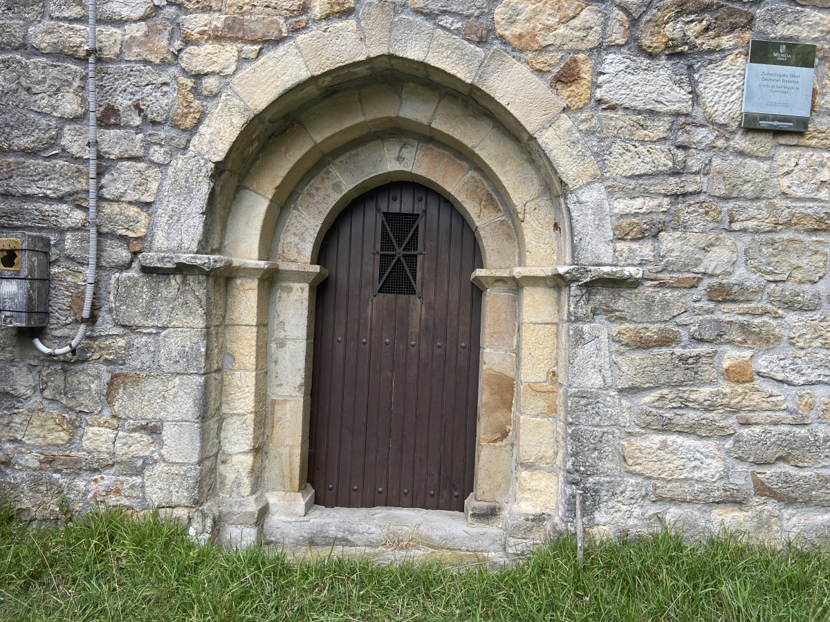 Zumetxagako San Migel Ermita. Mungia (Larrauri)