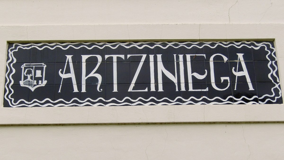 Artziniega