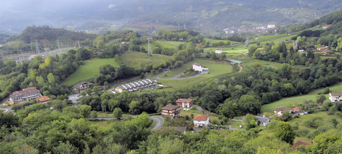 Gurutze auzoa, Oiartzun