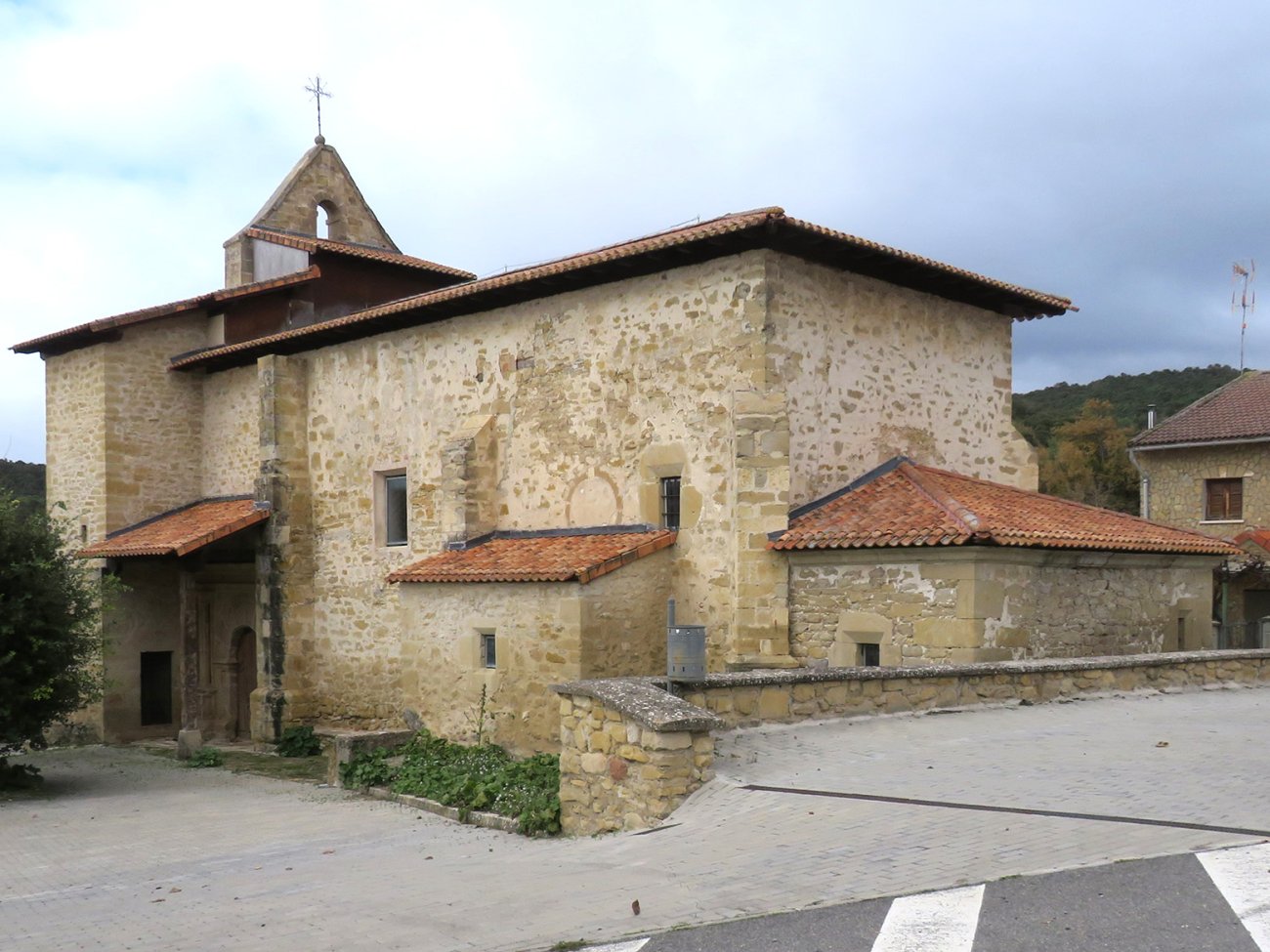 Santa Eulalia eliza, Atiega-Añana