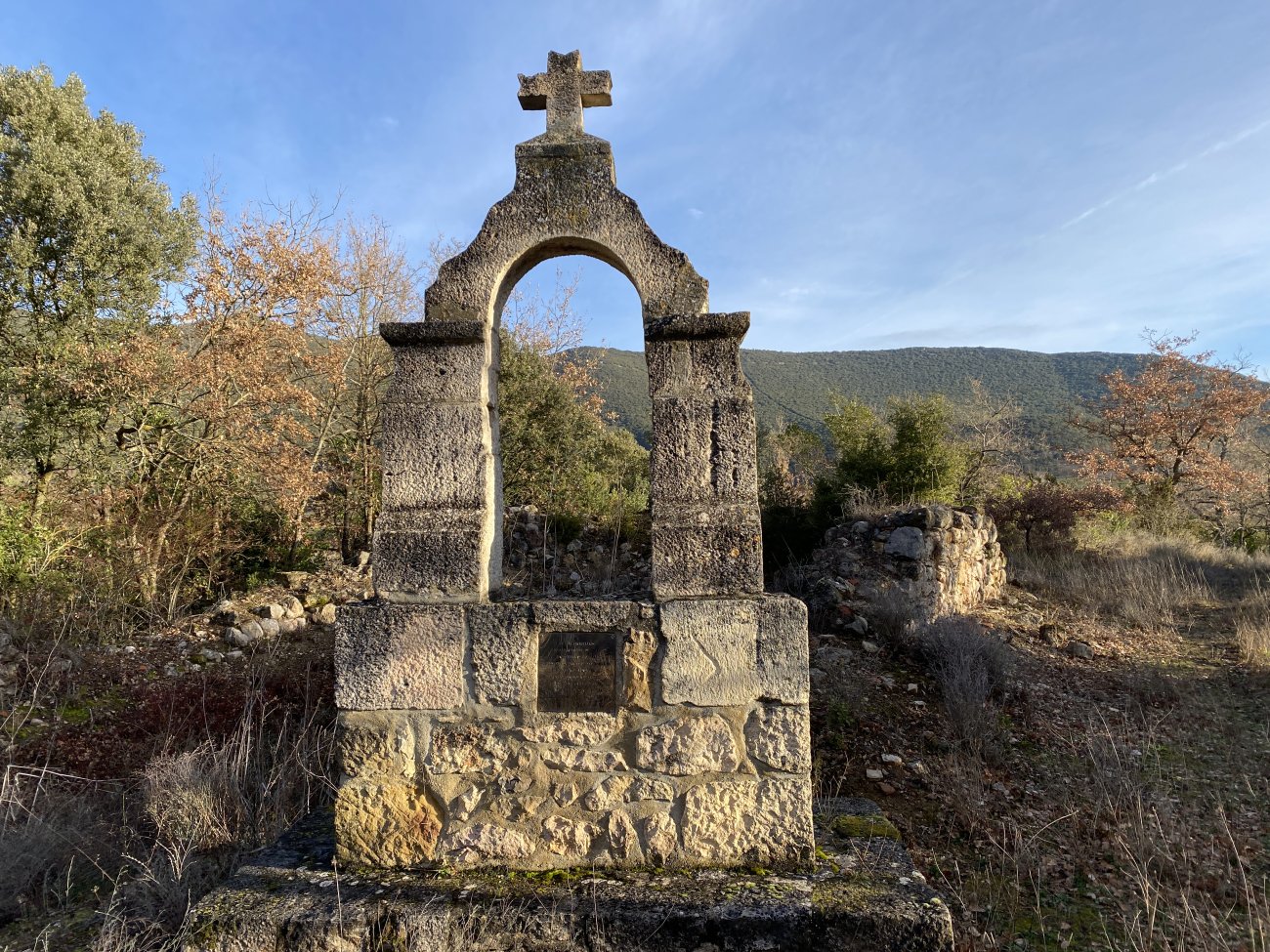 Santa Marina Ermita (Hondakinak). Zambrana (Ozio)