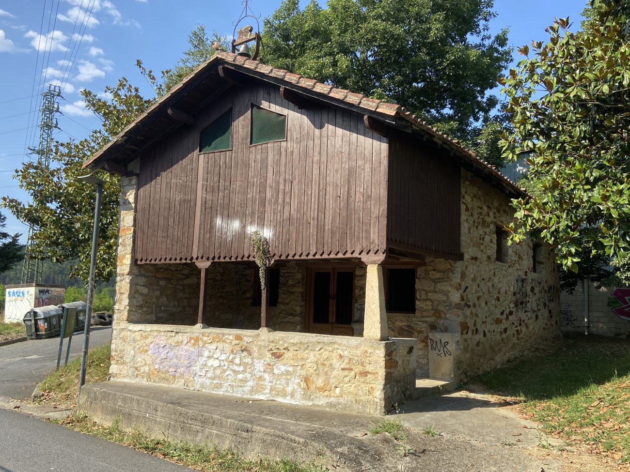 San Lontzo Ermita. Bedia (Murtatza)